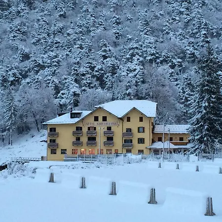Santellina Fai Della Paganella