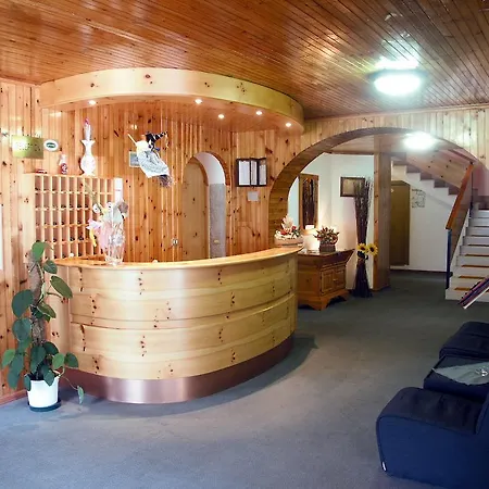 Santellina Hotel 3*